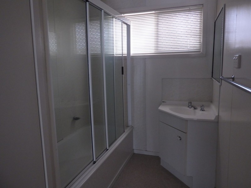 7 Wallace, Dysart QLD 4745