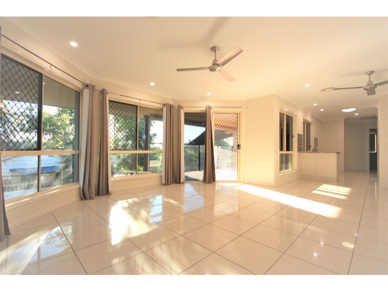 5 Tymons Court, Eimeo QLD 4740