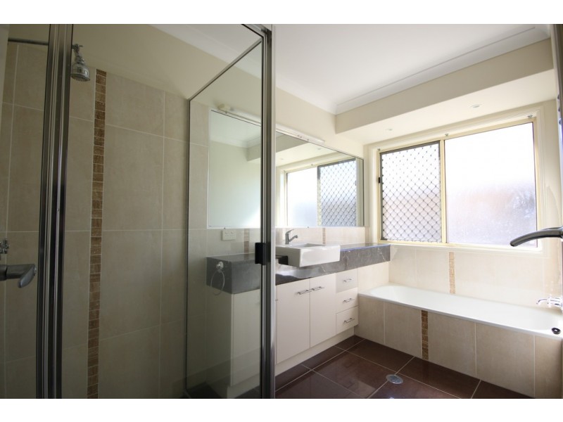 5 Tymons Court, Eimeo QLD 4740
