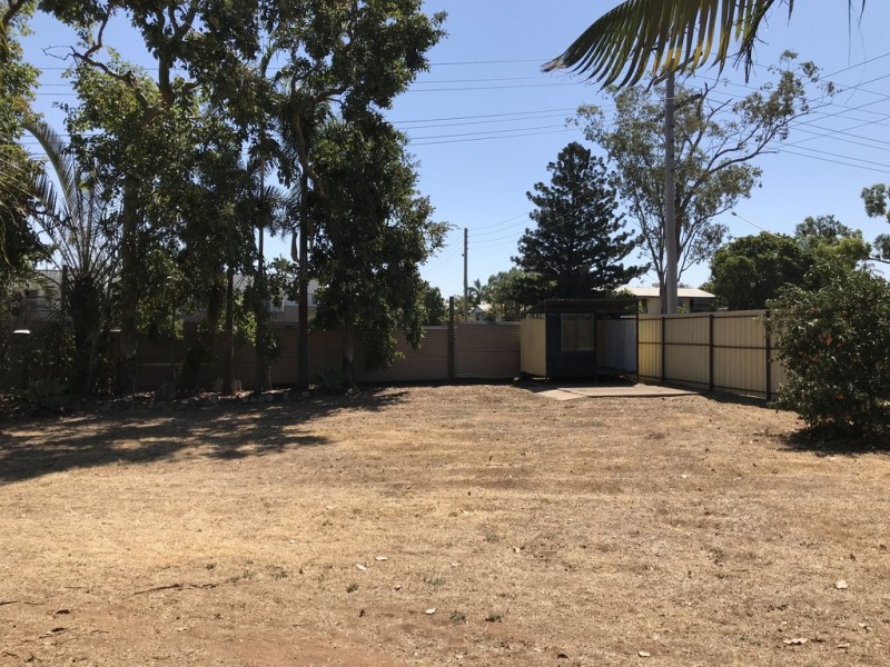 5 Lyons Court, Moranbah QLD 4744