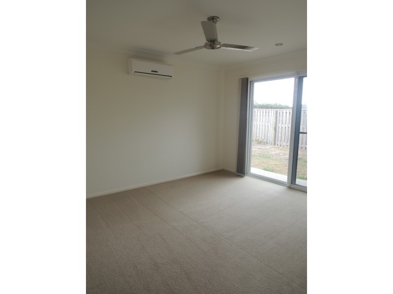 68 Schooner Ave, Shoal Point QLD 4750