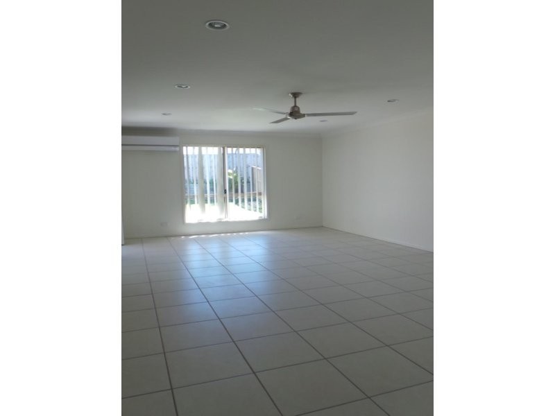 36A Newport Parade, Blacks Beach QLD 4740