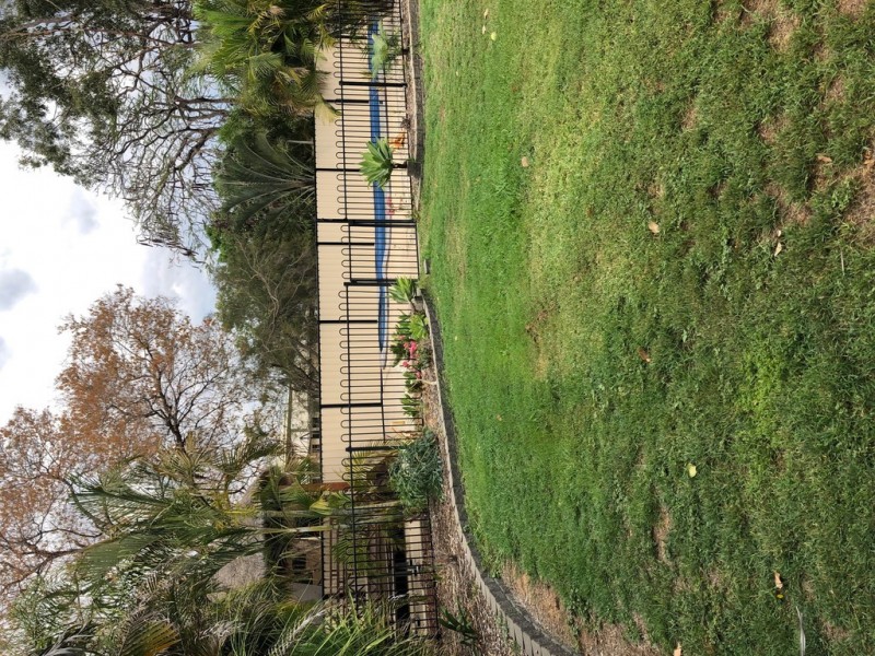 6 Eales Street, Dysart QLD 4745