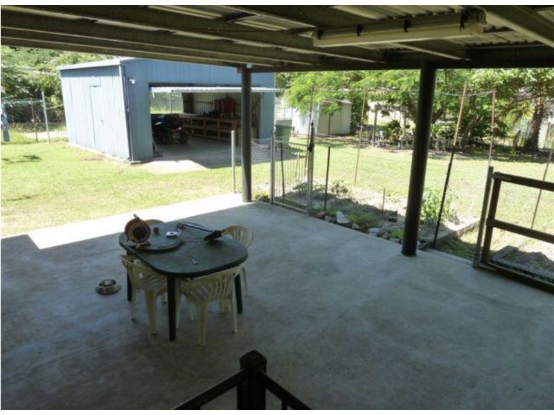 1 Adair Street, Dysart QLD 4745