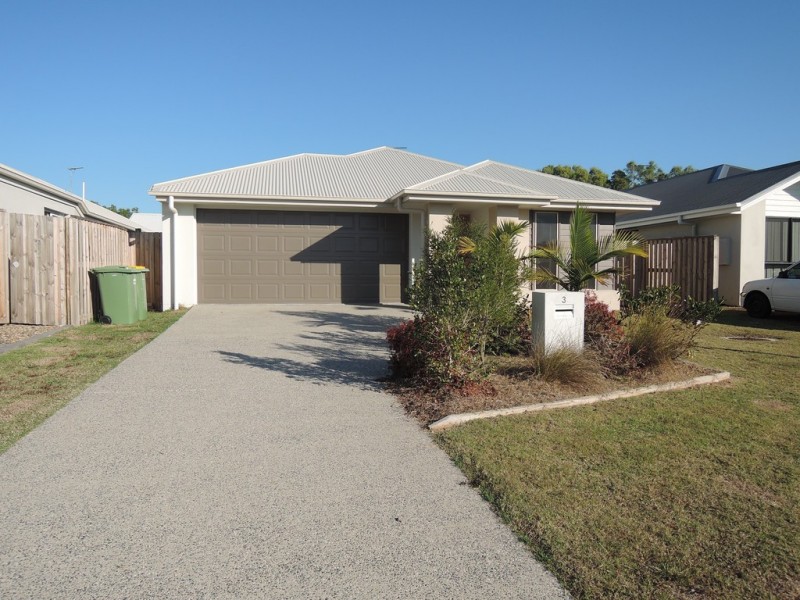 3 Holloways Court, Blacks Beach QLD 4740