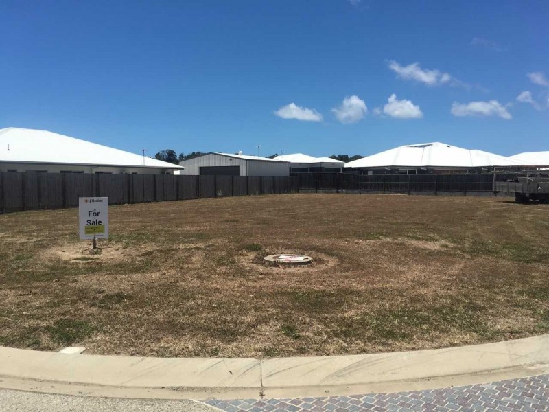 18 Glenoak Avenue, Richmond QLD 4740