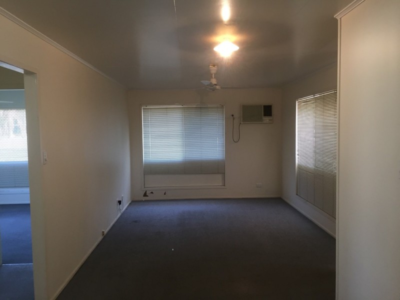 25 Lawson Drive, Moranbah QLD 4744