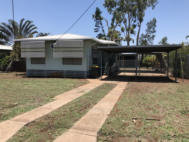 29 Oxley Drive, Moranbah QLD 4744