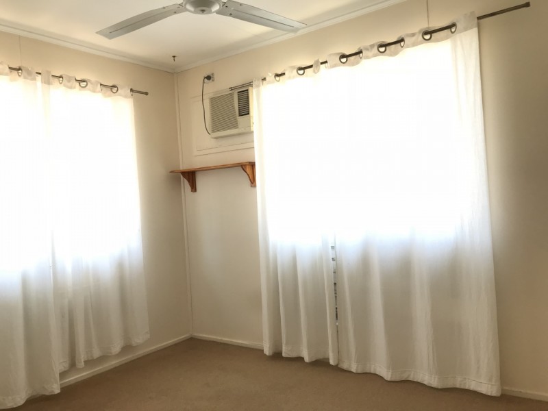 29 Oxley Drive, Moranbah QLD 4744