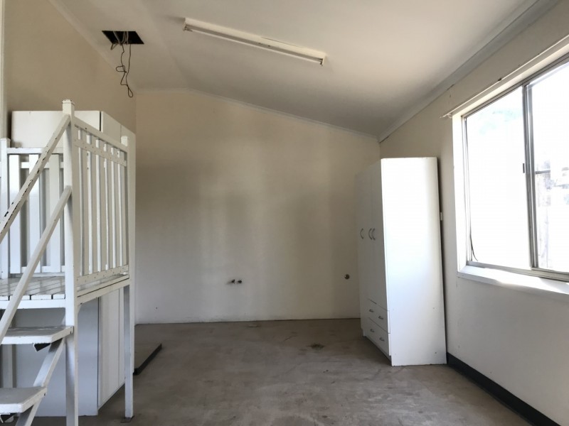 11 Watkins Street, Moranbah QLD 4744