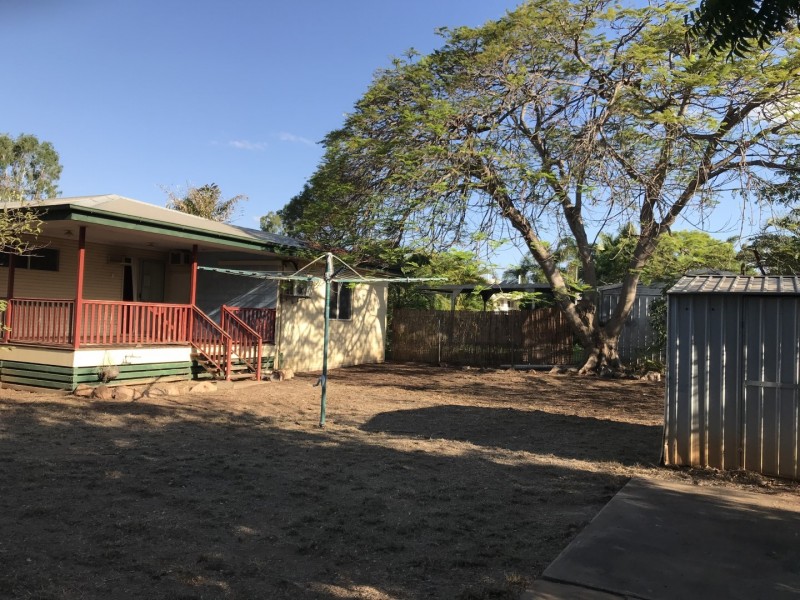 11 Watkins Street, Moranbah QLD 4744