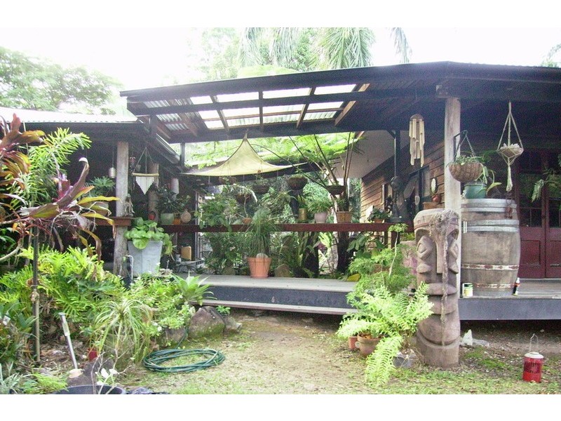 500 Gorge Road, Finch Hatton QLD 4756