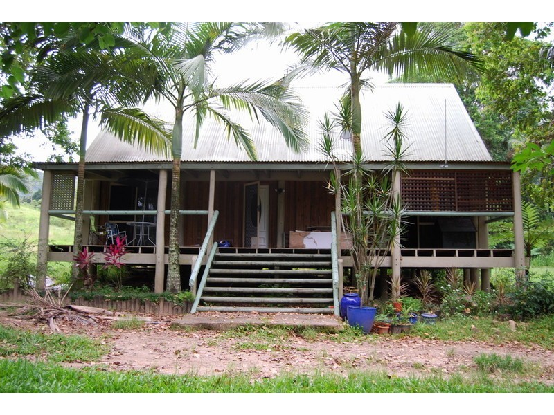 498 Gorge Road, Finch Hatton QLD 4756