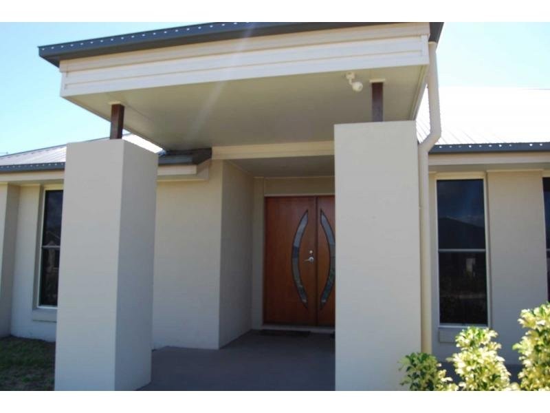 11 Ulladulla Street, Blacks Beach QLD 4740