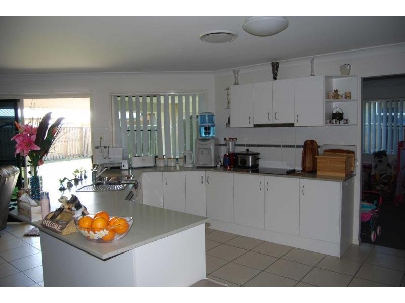 11 Ulladulla Street, Blacks Beach QLD 4740