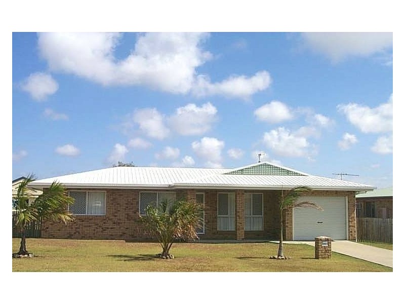 19 Cassia Street, Beaconsfield QLD 4740