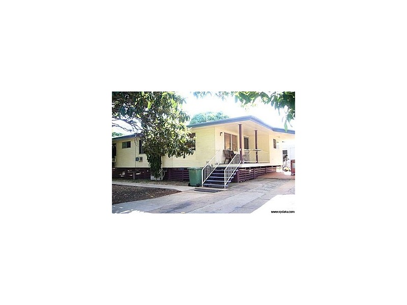 7 Harris Court, Moranbah QLD 4744