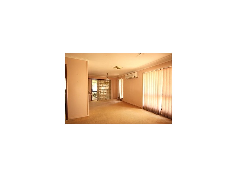 6 Bowen Court, Moranbah QLD 4744
