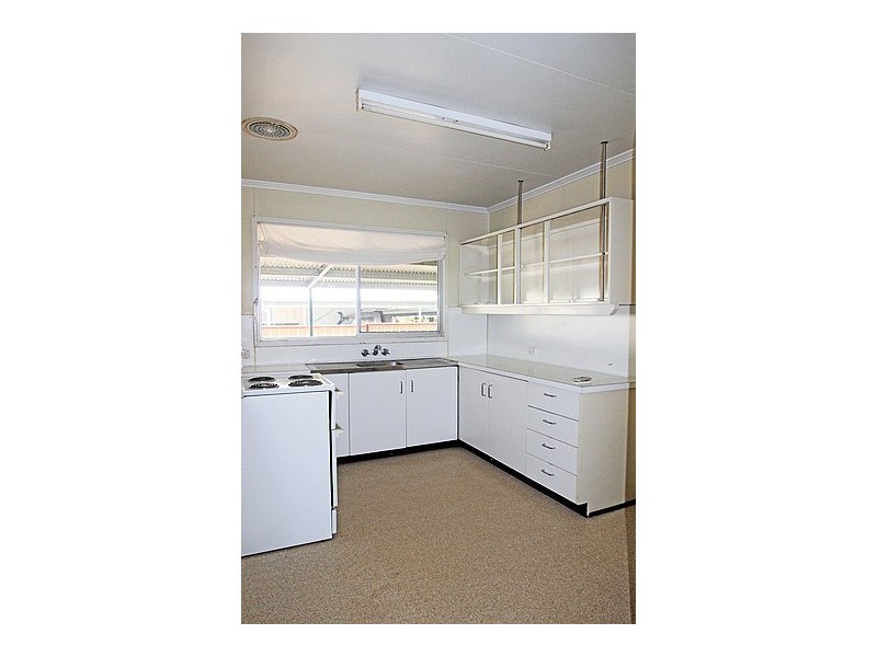 20 Leichhardt Drive, Moranbah QLD 4744