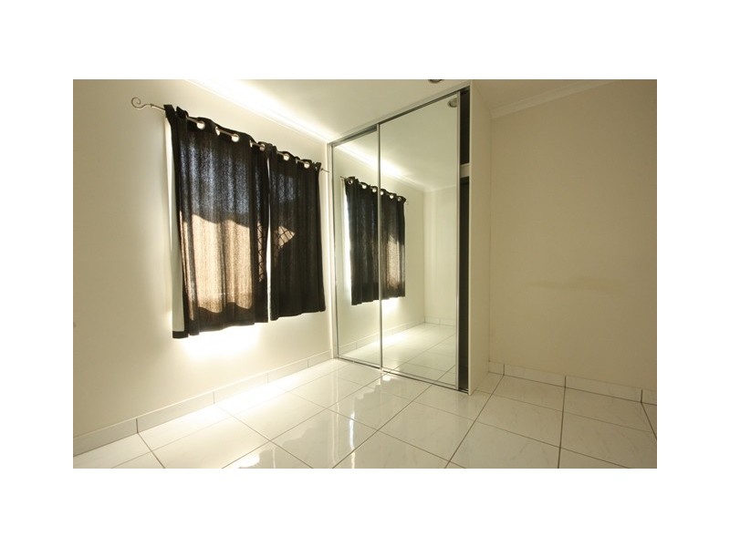 4/28 Canberra Street, North Mackay QLD 4740