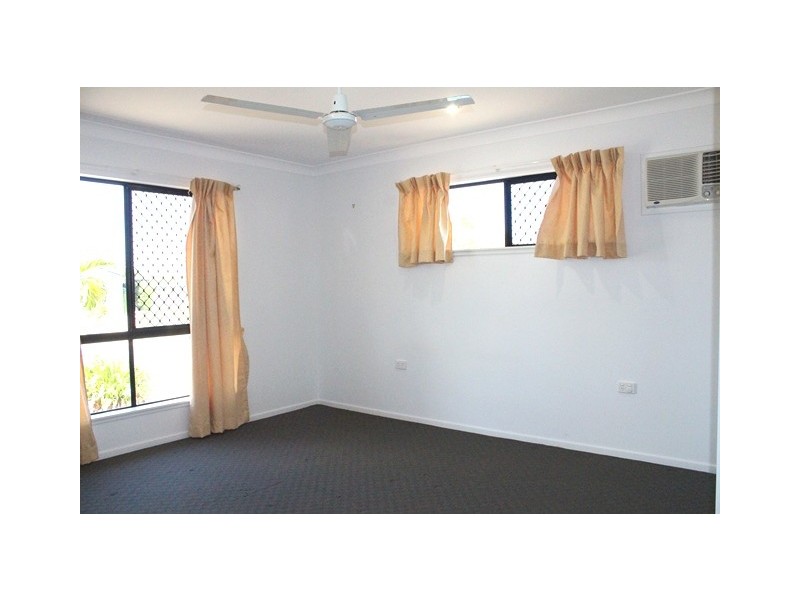 3 Hawkins Street, Bucasia QLD 4750