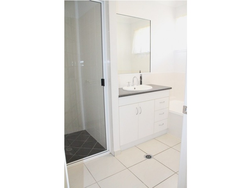 3 Hawkins Street, Bucasia QLD 4750