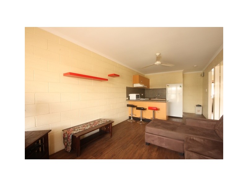 6/10 East Gordon Street, Mackay QLD 4740