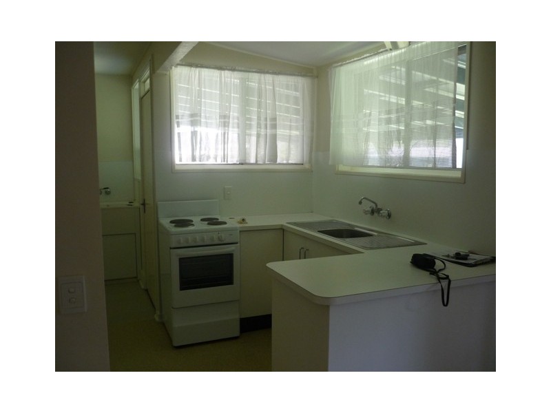 25 Hannah Crescent, Dysart QLD 4745