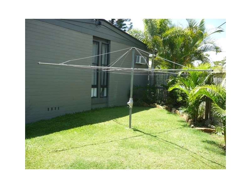 25 Hannah Crescent, Dysart QLD 4745