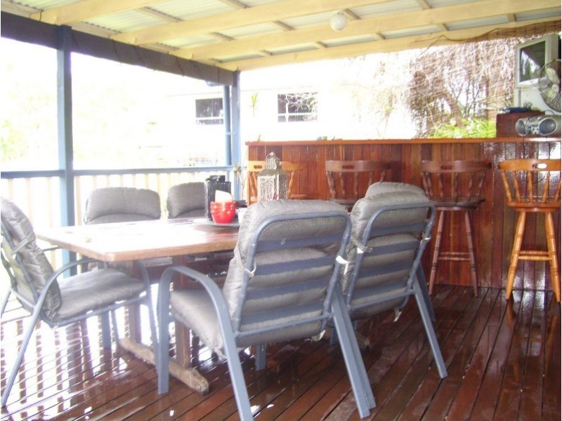 33 Forrest Drive, Moranbah QLD 4744