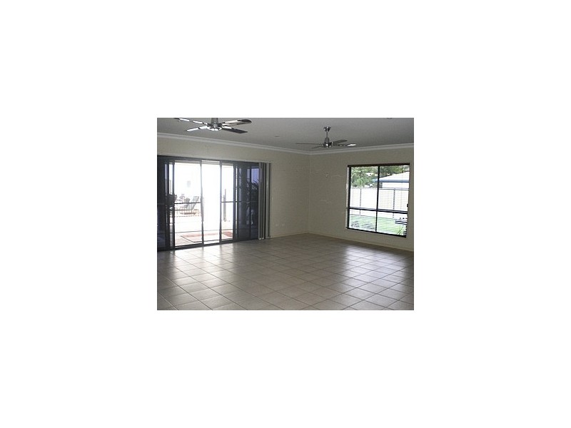 3 Nonette Street, Moranbah QLD 4744