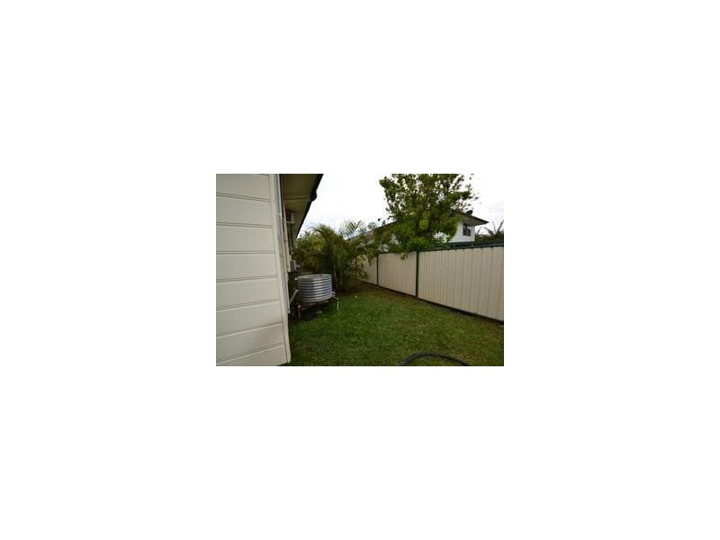 6 Gerrard Street, Dysart QLD 4745