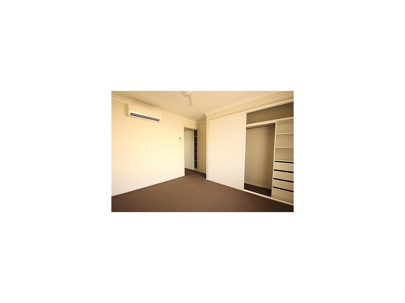 25 Hannay Street, Moranbah QLD 4744