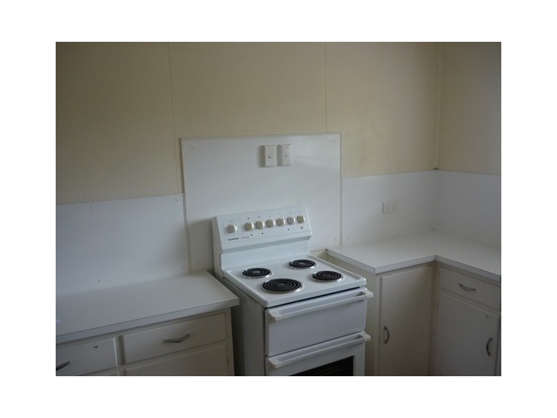 9 Adair Street, Dysart QLD 4745