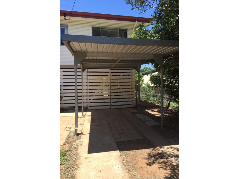 9 Renier Crescent, Moranbah QLD 4744