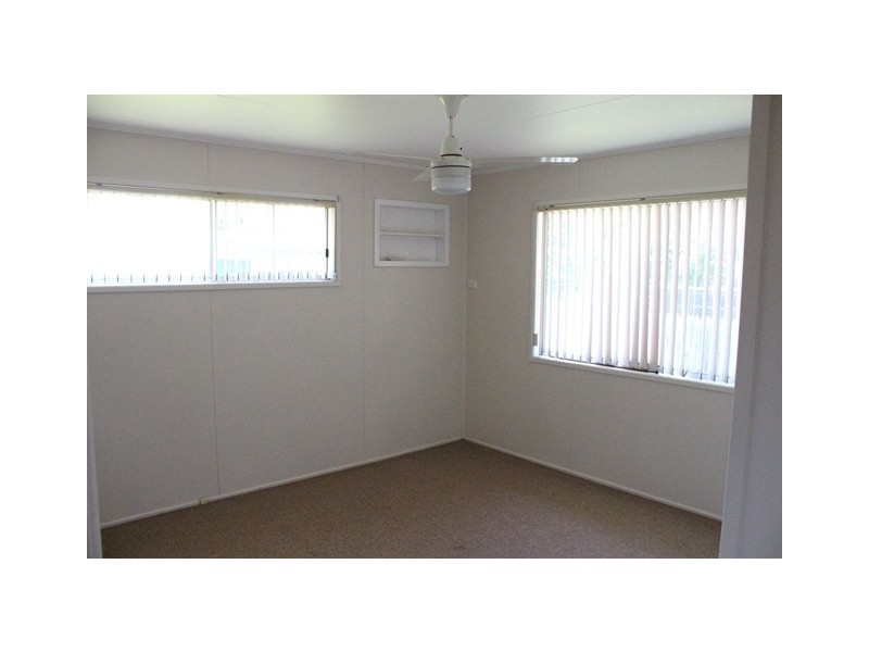 20 Bradman Street, Moranbah QLD 4744