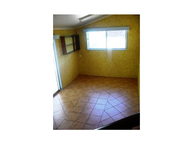 4 Flohr Drive, Moranbah QLD 4744