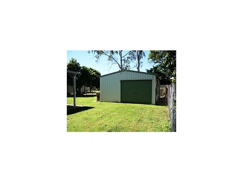 4 Flohr Drive, Moranbah QLD 4744