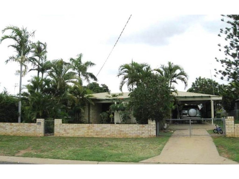18 Ney Street, Moranbah QLD 4744