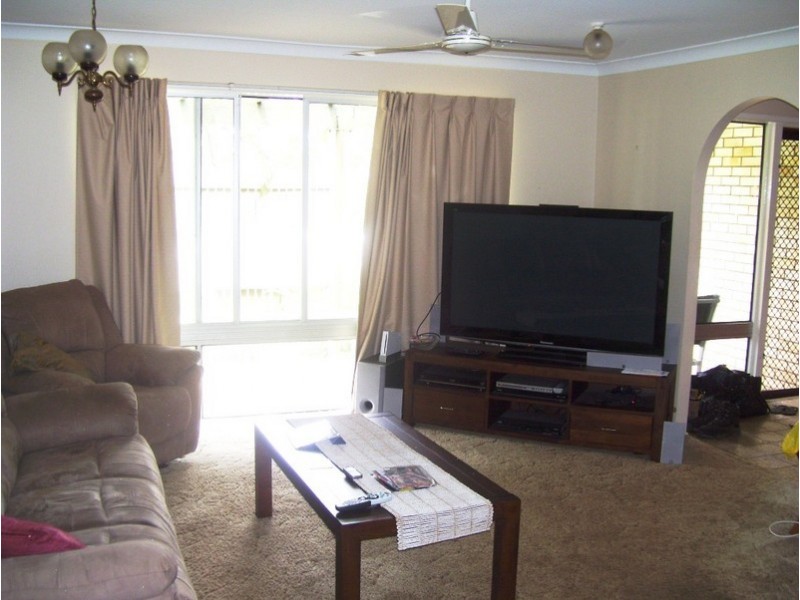 18 Ney Street, Moranbah QLD 4744