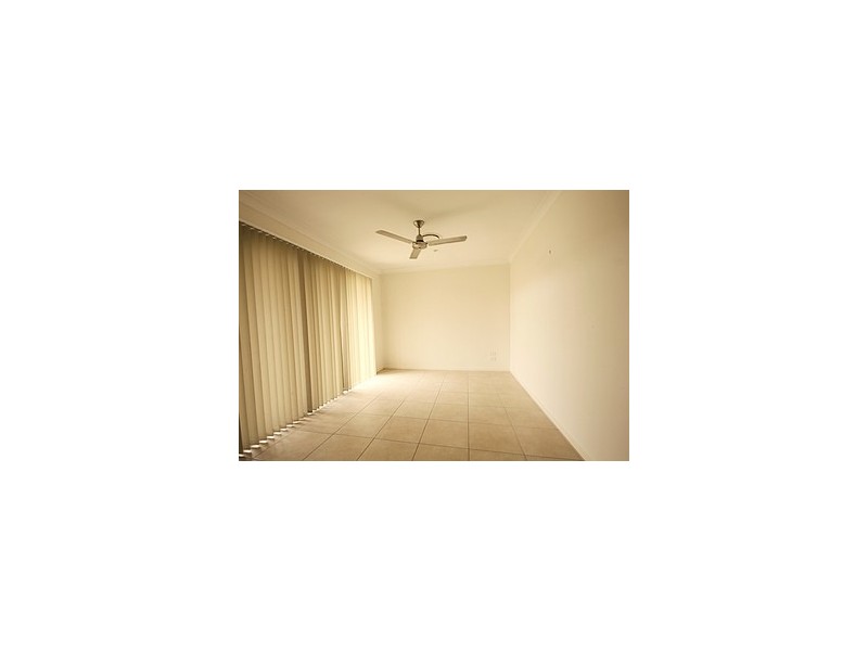 30 Naumann Street, Moranbah QLD 4744