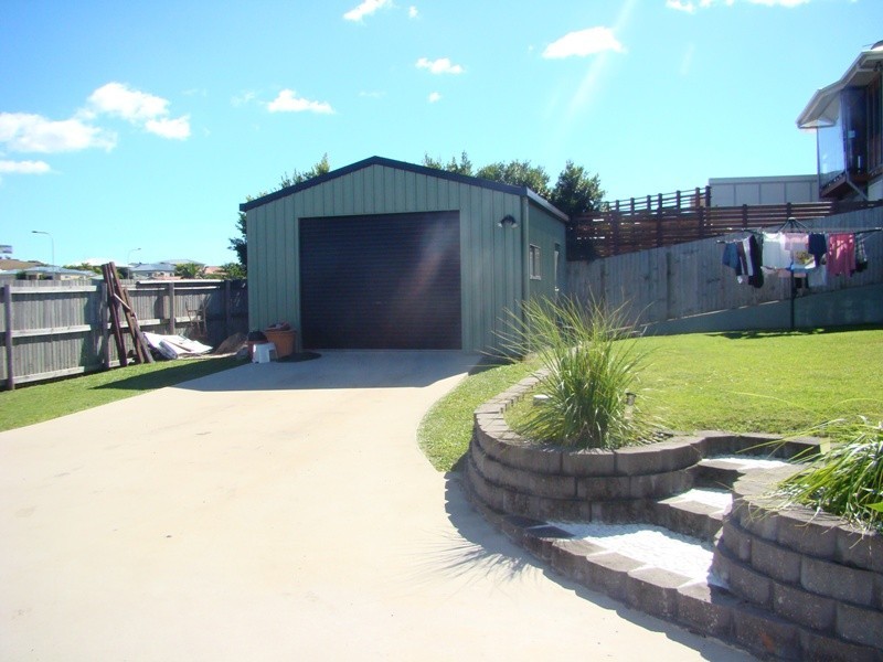 12 Gillies Court, Rural View QLD 4740