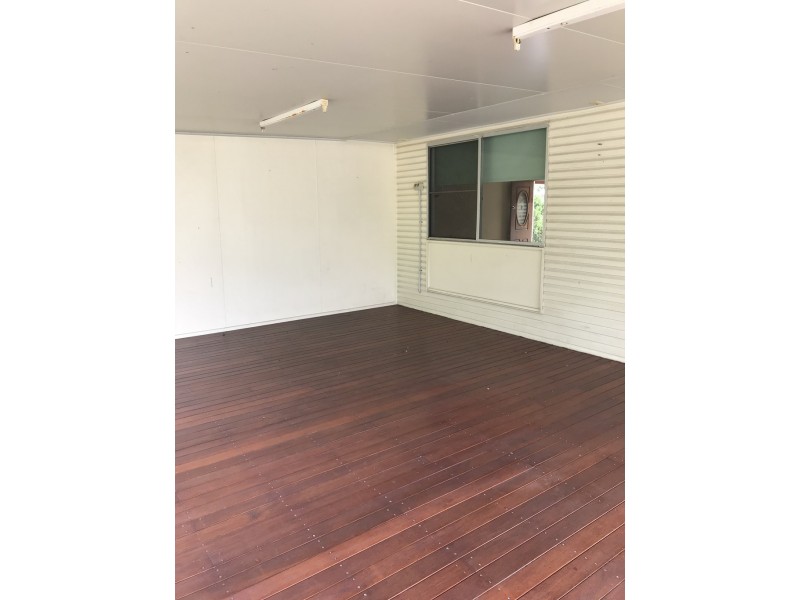 2 Casey Court, Moranbah QLD 4744