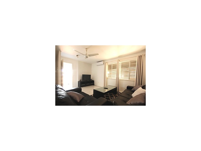 32 Archer Drive, Moranbah QLD 4744