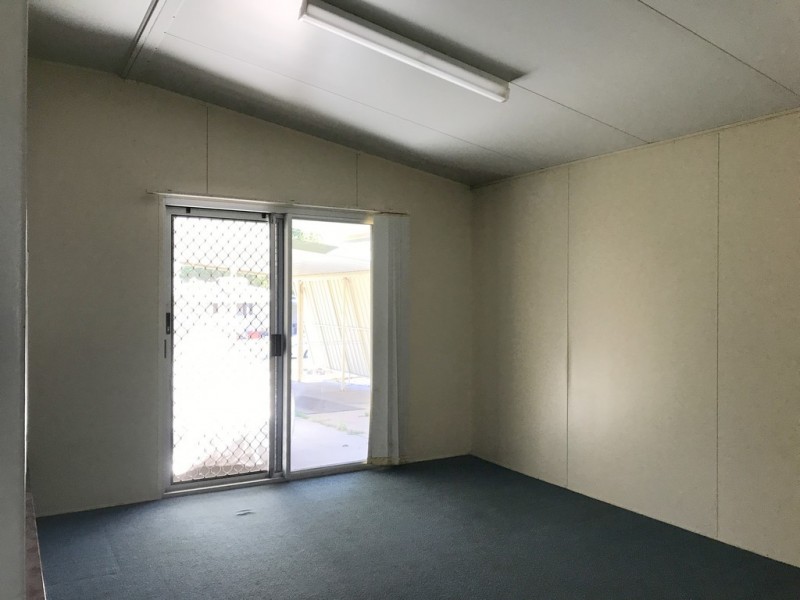 14 Leslie Drive, Moranbah QLD 4744