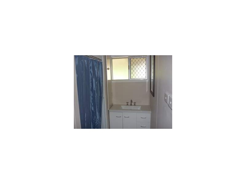 21 Rolfe Street, Moranbah QLD 4744