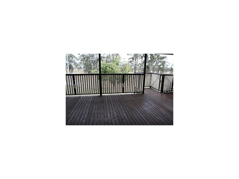 52 Jackson Avenue, Moranbah QLD 4744