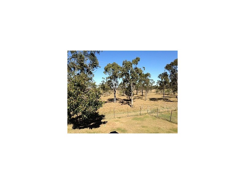 52 Jackson Avenue, Moranbah QLD 4744