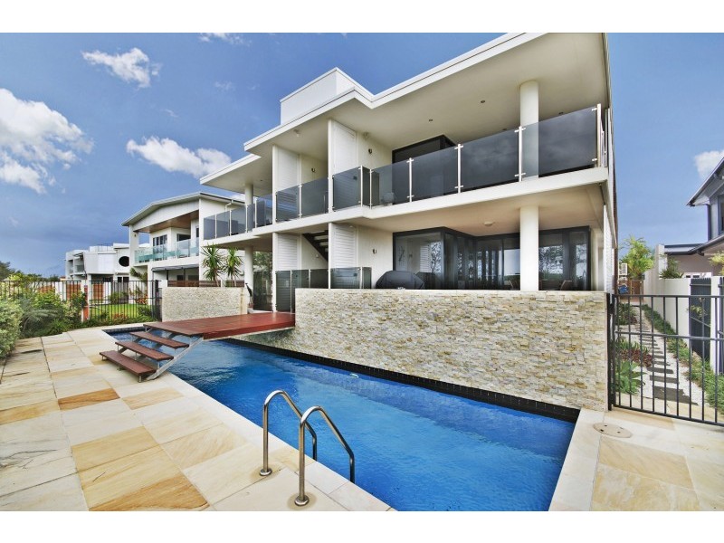 4/6 Marina Beach Parade, Mackay Harbour QLD 4740