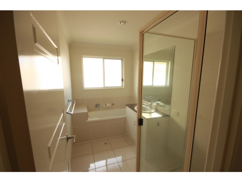 8 Bilgola Place, Blacks Beach QLD 4740